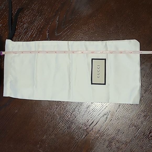 GUCCI dust bag draw string white silky gift bag dust cover very good preloved co - Picture 3 of 8